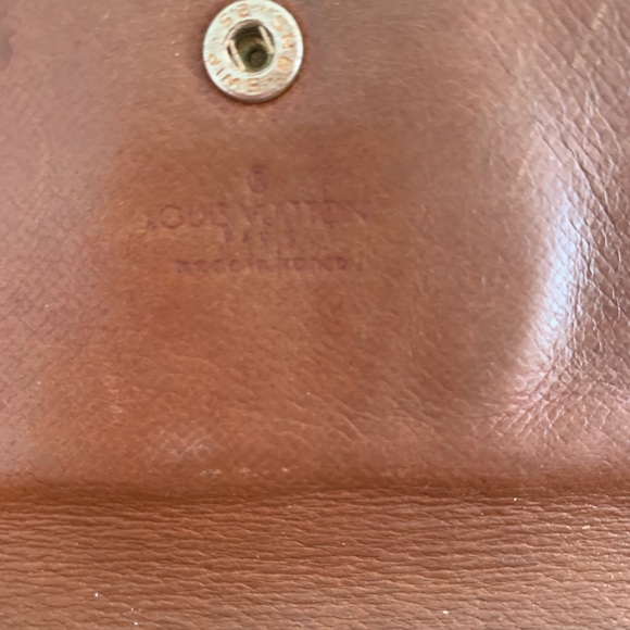 💯% Authentic Louis Vuitton Wallet Bi Fold Monogram Portefeuille Sarah 8919 - Picture 3 of 8